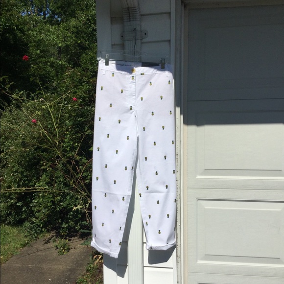 Talbots Pants - NWT Talbots White Embroidered Pineapples Chino